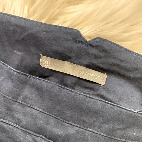 Navy bermuda shorts - Picture 3 of 4